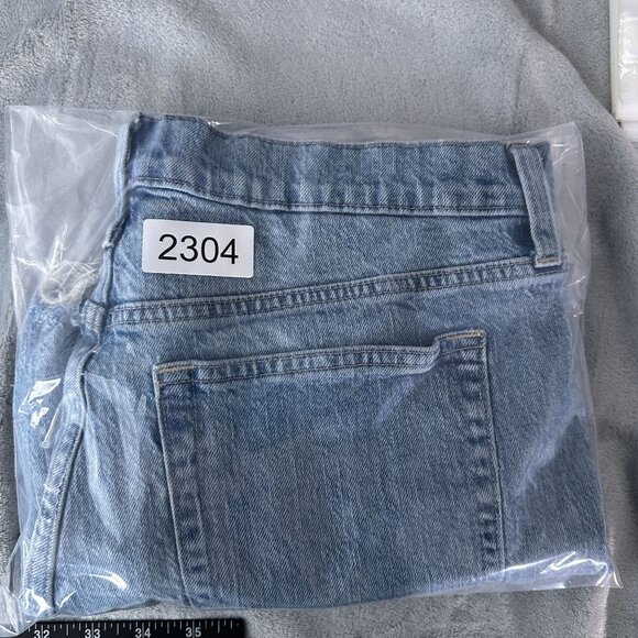 Gap Denim Cheeky Shorts High Rise Womens Size 14/32 Button Fly Raw Hem Blue - Picture 9 of 9